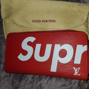 Louis Vuitton supreme Lv wallet
